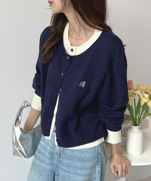 Futier land(フューティアランド)の「【新色追加】レイヤード風ロゴニットトップス(ニット/セーター・レディース・ブラウン/レッド/ネイビー/グレー/チャコールグレー/グリーン・MEDIUM/LARGE)」の22枚目の写真