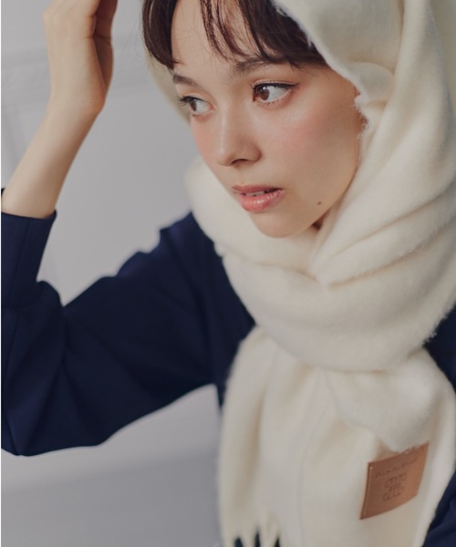 ◇レザータグループヤーンストール/マフラー ギフト/プレゼント