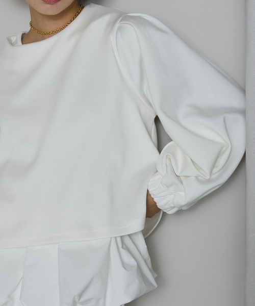 SOTT(ソット)の「【2点set】裾異素材バルーンタンク&ボリューム袖プルオーバー(アンサンブル・レディース・アイボリー/ブラック・FREE)」の7枚目の写真