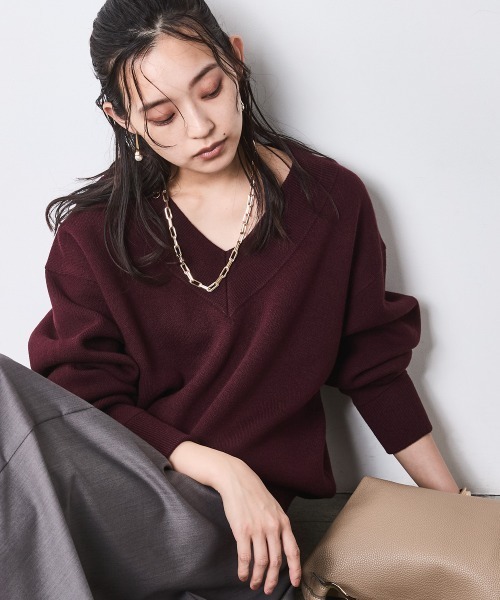 CHIC STYLE（シックスタイル）の「Vネックニットプルオーバー＜大きいサイズ有＞シックスタイル（ニット/セーター・レディース・ブラック/アイボリー/ボルドー/グレー・5L/4L/3L/LL/L/M）」の4枚目の写真