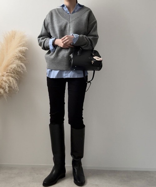 CHIC STYLE（シックスタイル）の「Vネックニットプルオーバー＜大きいサイズ有＞シックスタイル（ニット/セーター・レディース・ブラック/アイボリー/ボルドー/グレー・5L/4L/3L/LL/L/M）」の5枚目の写真