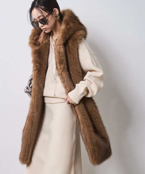 CHIC STYLE（シックスタイル）の「Vネックニットプルオーバー＜大きいサイズ有＞シックスタイル（ニット/セーター・レディース・ブラック/アイボリー/ボルドー/グレー・5L/4L/3L/LL/L/M）」の8枚目の写真