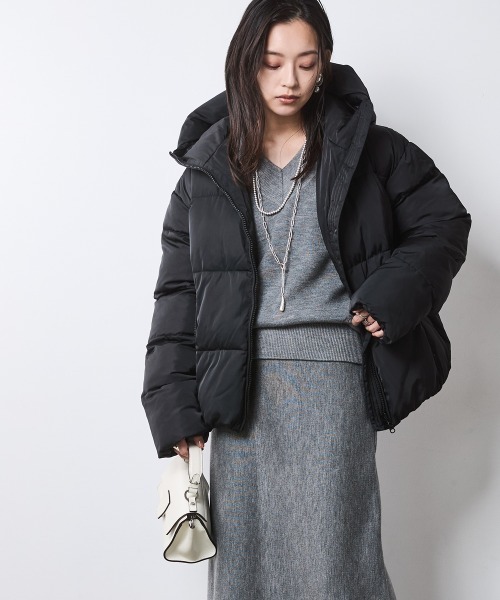 CHIC STYLE（シックスタイル）の「Vネックニットプルオーバー＜大きいサイズ有＞シックスタイル（ニット/セーター・レディース・ブラック/アイボリー/ボルドー/グレー・5L/4L/3L/LL/L/M）」の11枚目の写真