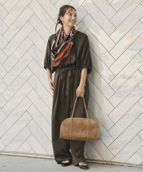 VERMEIL par iena（ヴェルメイユパーイエナ）の「《追加》サテンオールインワン（つなぎ/オールインワン・レディース・ネイビー/カーキ・36/38）」の3枚目の写真