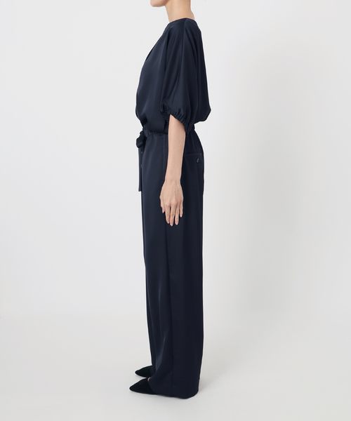 VERMEIL par iena（ヴェルメイユパーイエナ）の「《追加》サテンオールインワン（つなぎ/オールインワン・レディース・ネイビー/カーキ・36/38）」の15枚目の写真