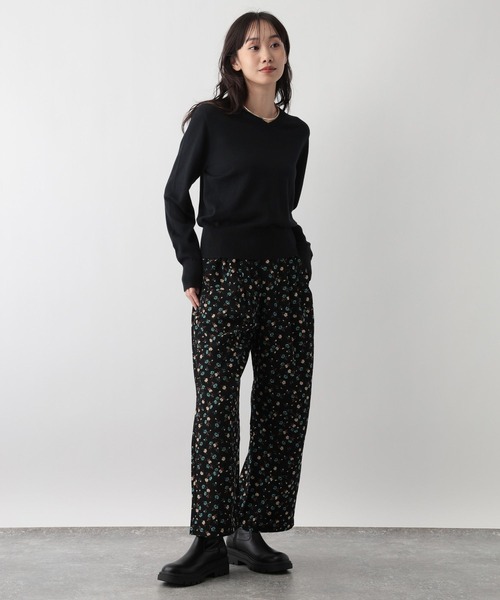 FOUND GOOD（ファウンドグッド）の「メンカシミヤVネックニット（ニット/セーター・レディース・レッド系8/ベージュ/グレー系2/ブラック・L/M）」の5枚目の写真