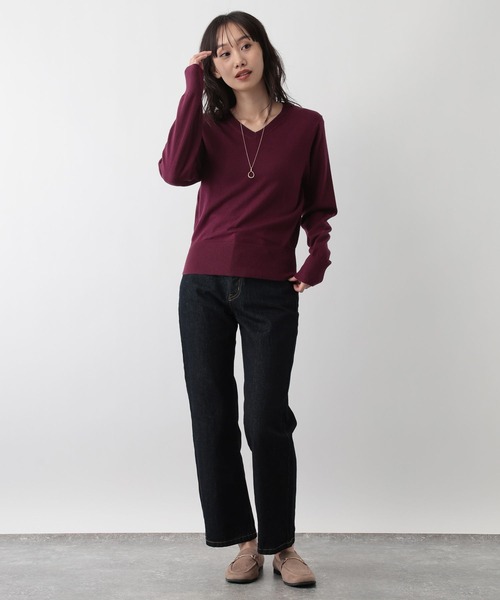 FOUND GOOD（ファウンドグッド）の「メンカシミヤVネックニット（ニット/セーター・レディース・レッド系8/ベージュ/グレー系2/ブラック・L/M）」の17枚目の写真