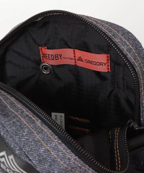 GREGORY(グレゴリー)の「クイックポケットM QUICK POCKET M ブラックデニムNeedby(ショルダーバッグ・メンズ・ブラック系その他・ONE SIZE)」の4枚目の写真