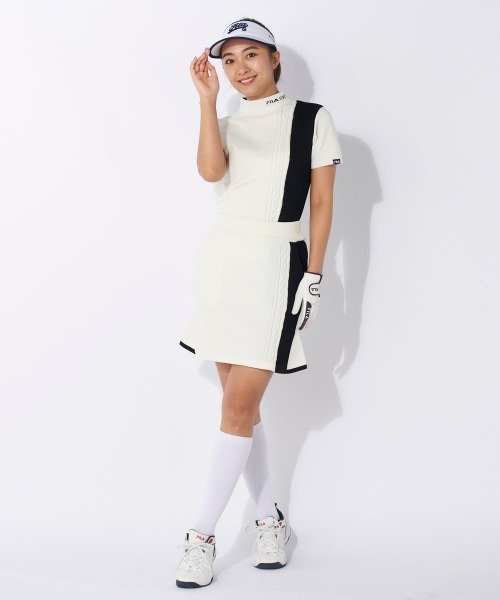 FILA GOLF(フィラゴルフ )の「【FILAGOLF/フィラゴルフ】レディースニットスカート|細見えバイカラー切替・後裾フレア|ニットアップコーデ ゴルフ(スカート・レディース・オフホワイト/ブラック・LARGE/MEDIUM)」の11枚目の写真