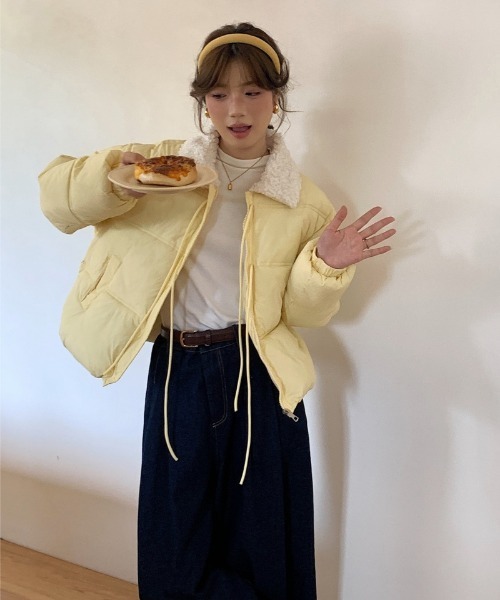 Ritzy（リッツィー）の「フロントリボンデザイン 衿ボアエコダウンジャケット（ダウンジャケット/コート・レディース・ブラック/ブルー/イエロー/アイボリー・M/L）」の15枚目の写真