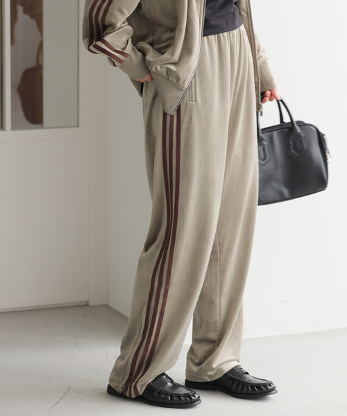 adidas Originals（アディダスオリジナルス）の「別注【adidas originals/アディダス オリジナルス】BB TRACK PANTS JSSP（その他パンツ・レディース・ベージュ・X-SMALL/SMALL/MEDIUM）」の5枚目の写真