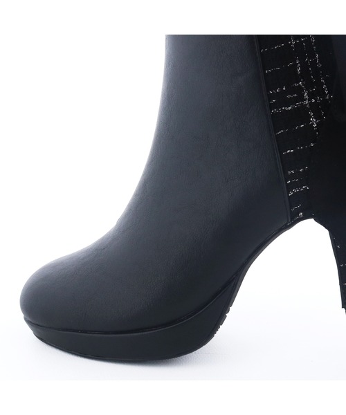 byあしながおじさん（バイアシナガオジサン）の「2WAYバックリボンブーツ　8700193（ブーツ・レディース・ブラック/アイボリー/ピンク・22.5cm/23cm/23.5cm/24cm/24.5cm）」の17枚目の写真