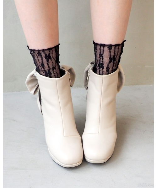 byあしながおじさん（バイアシナガオジサン）の「2WAYバックリボンブーツ　8700193（ブーツ・レディース・ブラック/アイボリー/ピンク・22.5cm/23cm/23.5cm/24cm/24.5cm）」の21枚目の写真