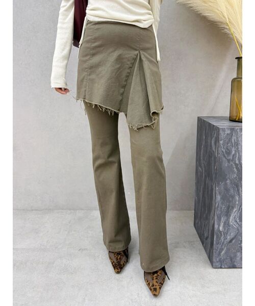 EVRIS（エヴリス）の「レイヤードフレアパンツ（その他パンツ・レディース・ブラック/カーキ・SMALL/MEDIUM）」の6枚目の写真