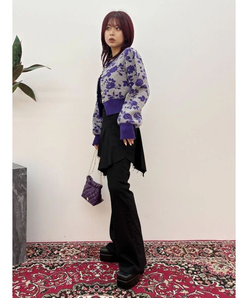 EVRIS（エヴリス）の「レイヤードフレアパンツ（その他パンツ・レディース・ブラック/カーキ・SMALL/MEDIUM）」の21枚目の写真