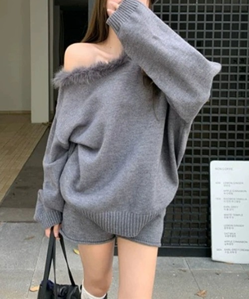 meJane（ミージェーン）の「フェイクファーディティール ニットセットアップ（セットアップ・レディース・ダークベージュ/ブラック/グレー/チャコールグレー・FREE）」の3枚目の写真