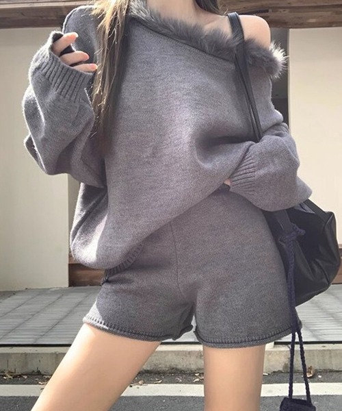 meJane（ミージェーン）の「フェイクファーディティール ニットセットアップ（セットアップ・レディース・ダークベージュ/ブラック/グレー/チャコールグレー・FREE）」の5枚目の写真