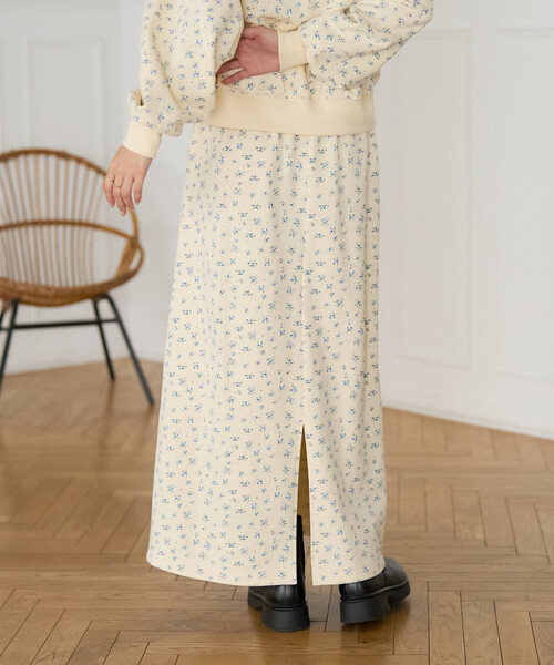 FREAK'S STORE(フリークスストア)の「フラワープリント スウェットスカート <セットアップ対応>限定展開(スカート・レディース・オフホワイト/ライトグレー・フリ-)」の19枚目の写真