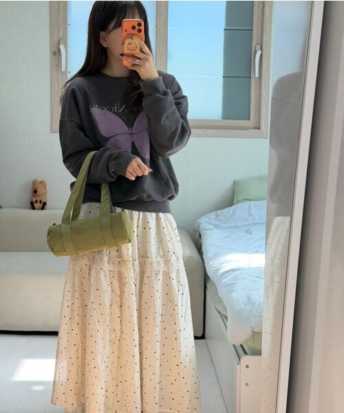NICK&NICOLE（ニックアンドニコール）の「SPREAD BUTTERFLY DIGITAL SWEATSHIRT_CHARCOAL（スウェット・レディース・その他・FREE）」の4枚目の写真