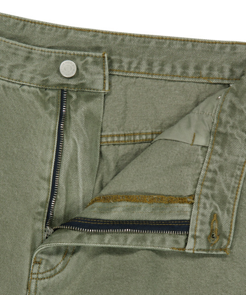 WKNDRS(ウィーキャンドース)の「DRAGGY WORK PANTS (OLIVE)(デニムパンツ・レディース・その他・LARGE/MEDIUM/SMALL/X-LARGE)」の3枚目の写真