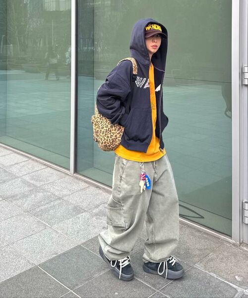 WKNDRS(ウィーキャンドース)の「DRAGGY WORK PANTS (OLIVE)(デニムパンツ・レディース・その他・LARGE/MEDIUM/SMALL/X-LARGE)」の17枚目の写真