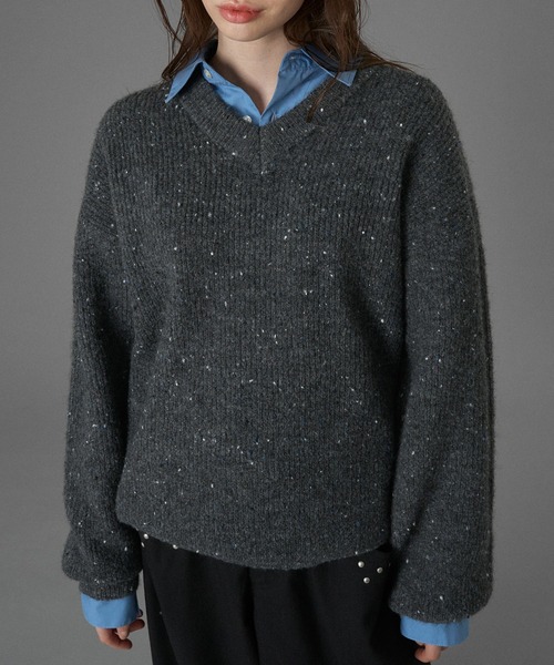 ONCILY(オンシェリー)の「WOOL BLEND COLOR NEP V-NECK KNIT / カラーネップVネックニット(ニット/セーター・メンズ・グレー/チャコールグレー/ブルー・SMALL/MEDIUM/LARGE)」の22枚目の写真