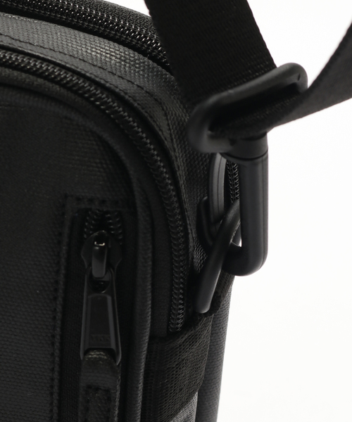Carhartt WIP（カーハートダブリューアイピー）の「CARHARTT WIP / カーハート ダブリューアイピー DEAN ESSENTIALS BAG（ショルダーバッグ・メンズ・ブラック・FREE）」の9枚目の写真