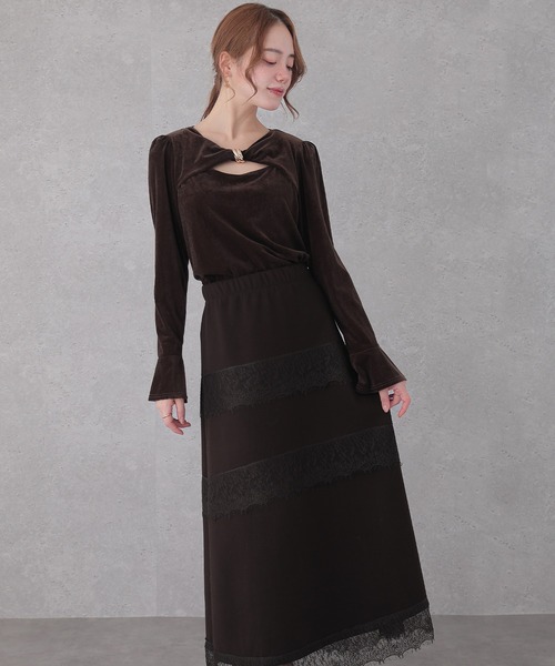 Lace Ladies（レースレディース）の「ベロア メタル モチーフ オープンカット トップス（その他トップス・レディース・ブラック/ブラウン・FREE）」の10枚目の写真