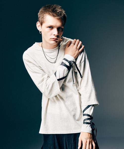 glamb（グラム）の「Blow Leather Tape Strap / ブロウレザーテープストラップ（チャーム・メンズ・ベージュ/ブラック・FREE）」の12枚目の写真