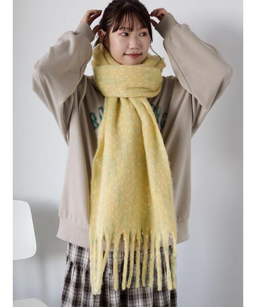 ehka sopo（エヘカソポ）の「ふわもこマフラー太フリンジネップ無地（ストール/ショール・レディース・ベージュ/ラベンダー/イエロー・F）」の9枚目の写真