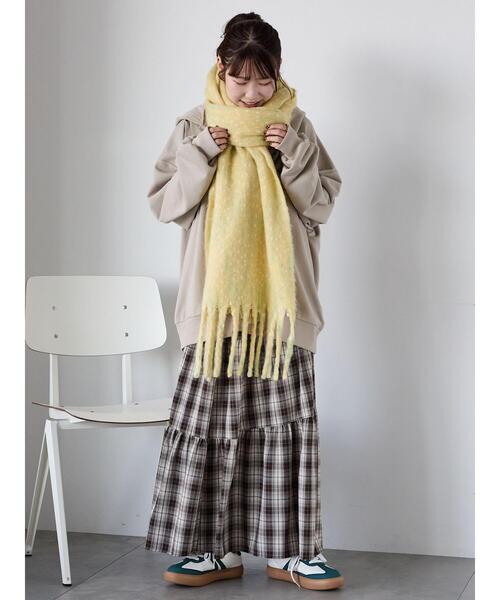 ehka sopo（エヘカソポ）の「ふわもこマフラー太フリンジネップ無地（ストール/ショール・レディース・ベージュ/ラベンダー/イエロー・F）」の10枚目の写真