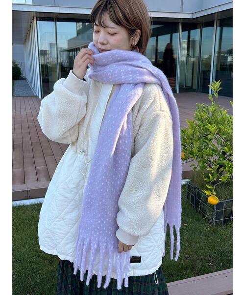 ehka sopo（エヘカソポ）の「ふわもこマフラー太フリンジネップ無地（ストール/ショール・レディース・ベージュ/ラベンダー/イエロー・F）」の17枚目の写真