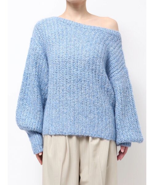 Ungrid（アングリッド）の「オフショルラメルーズニット（ニット/セーター・レディース・オレンジ/ライトグレー/ブルー・FREE）」の5枚目の写真