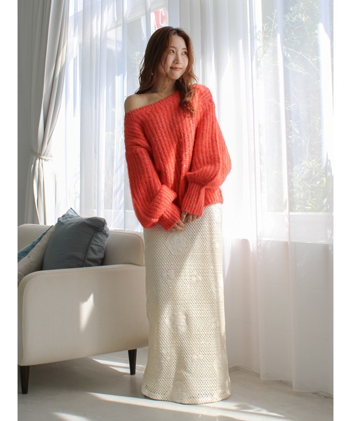 Ungrid（アングリッド）の「オフショルラメルーズニット（ニット/セーター・レディース・オレンジ/ライトグレー/ブルー・FREE）」の21枚目の写真