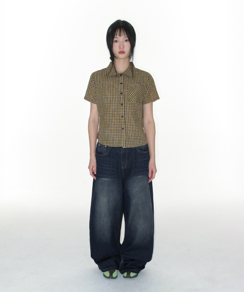 AMESWORLDWIDE（アメスワールドワイド）の「OVERFIT STITCH DENIM PANTS DEEP BLUE（デニムパンツ・レディース・その他・SMALL/MEDIUM/LARGE）」の3枚目の写真