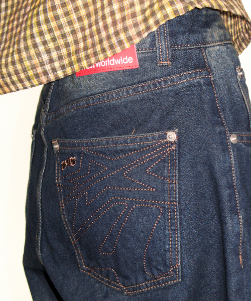 AMESWORLDWIDE（アメスワールドワイド）の「OVERFIT STITCH DENIM PANTS DEEP BLUE（デニムパンツ・レディース・その他・SMALL/MEDIUM/LARGE）」の6枚目の写真