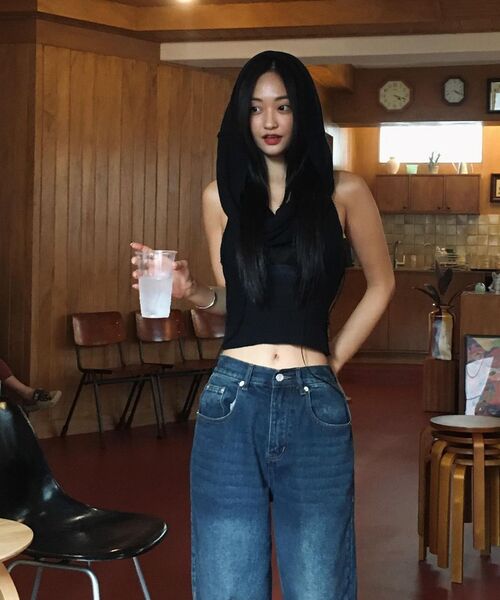 AMESWORLDWIDE（アメスワールドワイド）の「OVERFIT STITCH DENIM PANTS DEEP BLUE（デニムパンツ・レディース・その他・SMALL/MEDIUM/LARGE）」の13枚目の写真