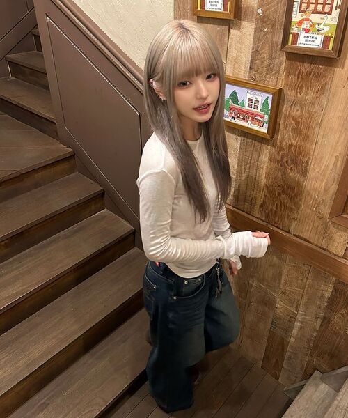 AMESWORLDWIDE（アメスワールドワイド）の「OVERFIT STITCH DENIM PANTS DEEP BLUE（デニムパンツ・レディース・その他・SMALL/MEDIUM/LARGE）」の21枚目の写真