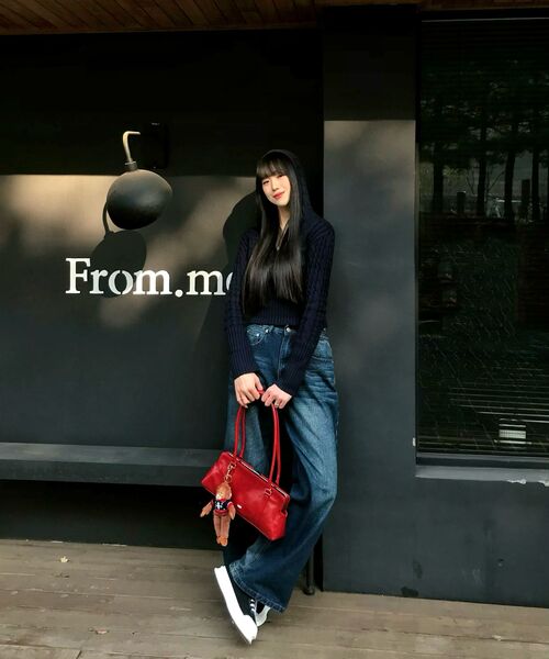 AMESWORLDWIDE（アメスワールドワイド）の「OVERFIT STITCH DENIM PANTS DEEP BLUE（デニムパンツ・レディース・その他・SMALL/MEDIUM/LARGE）」の22枚目の写真