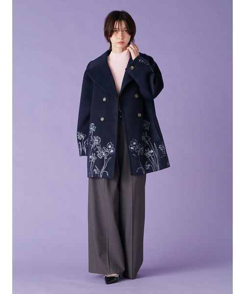 LILY BROWN（リリーブラウン）の「エンブロイダリーコクーンコート