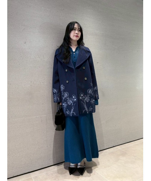 LILY BROWN（リリーブラウン）の「エンブロイダリーコクーンコート
