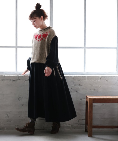 アネモネの咲くニットベスト（ベスト）｜soulberry（ソウルベリー）の