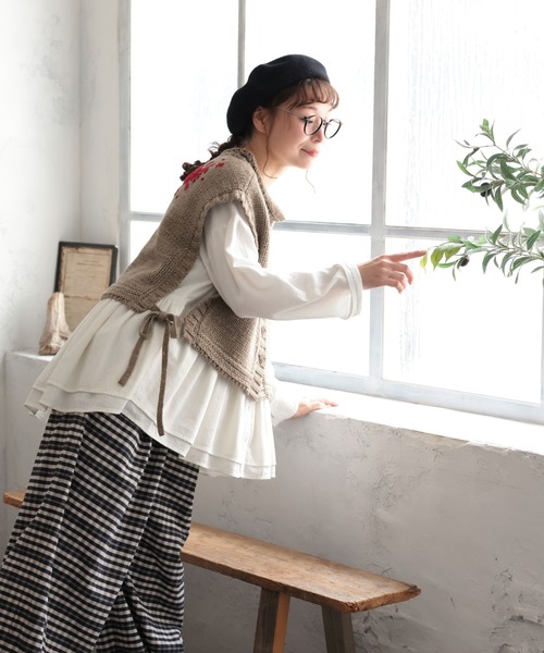 アネモネの咲くニットベスト（ベスト）｜soulberry（ソウルベリー）の