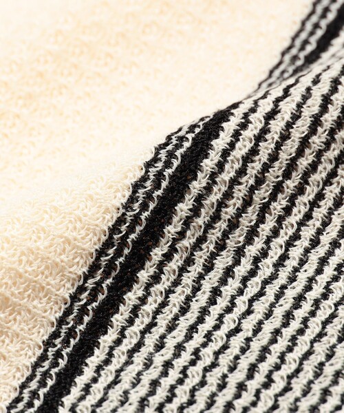 BEAMS PLUS(ビームスプラス)の「Zip Knit Polo Stripe(ポロシャツ・メンズ・オフホワイト/オリーブ/チャコールグレー・SMALL/X-LARGE/MEDIUM/LARGE)」の9枚目の写真