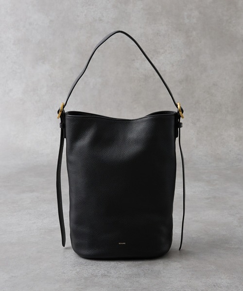 Beau're（ヴュレ）の「【WEB限定】【Beau're/ヴュレ】Design Buckle Bucket ショルダーバッグ（トートバッグ・レディース・ブラック/ブラウン・フリー）」の2枚目の写真