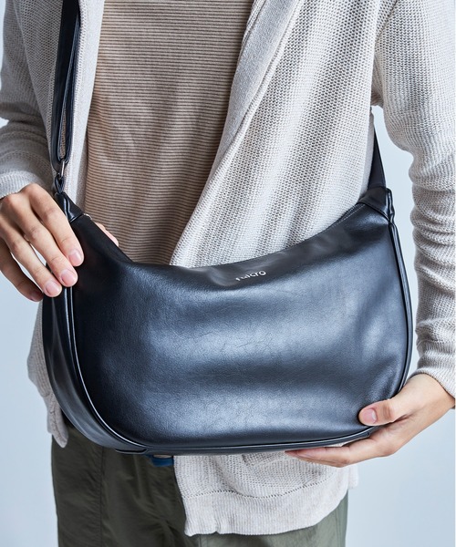 UNION STATION（ユニオンステーション）の「【Fulcro】別注ショルダーバッグ　アーチM（ショルダーバッグ・メンズ・ブラウン/ブラック・FREE）」の3枚目の写真