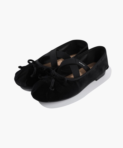 MARITHE + FRANCOIS GIRBAUD(マリテフランソワジルボー)の「W CROSS BANDING VELVET FLAT SHOES(バレエシューズ・レディース・ダークネイビー/バーガンディー/Black・24cm/23cm/25cm)」の17枚目の写真
