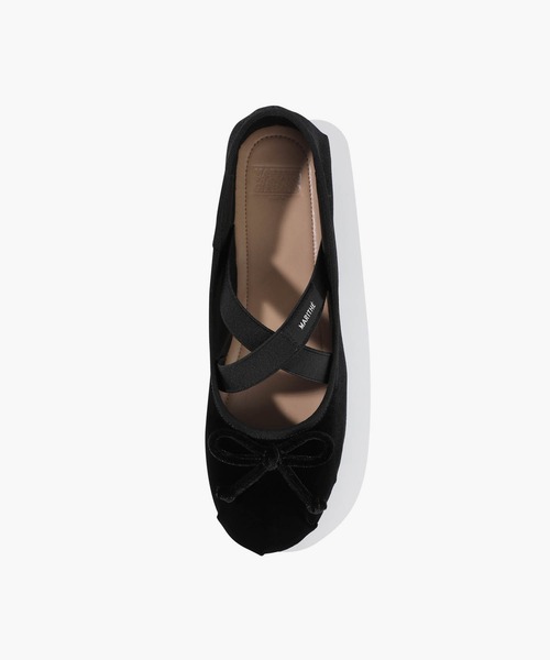 MARITHE + FRANCOIS GIRBAUD(マリテフランソワジルボー)の「W CROSS BANDING VELVET FLAT SHOES(バレエシューズ・レディース・ダークネイビー/バーガンディー/Black・24cm/23cm/25cm)」の20枚目の写真