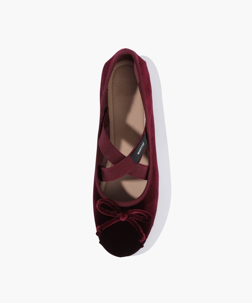 MARITHE + FRANCOIS GIRBAUD(マリテフランソワジルボー)の「W CROSS BANDING VELVET FLAT SHOES(バレエシューズ・レディース・ダークネイビー/バーガンディー/Black・24cm/23cm/25cm)」の6枚目の写真