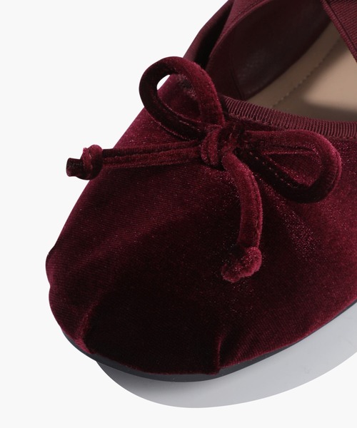 MARITHE + FRANCOIS GIRBAUD(マリテフランソワジルボー)の「W CROSS BANDING VELVET FLAT SHOES(バレエシューズ・レディース・ダークネイビー/バーガンディー/Black・24cm/23cm/25cm)」の7枚目の写真